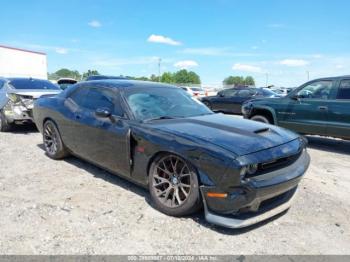  Salvage Dodge Challenger