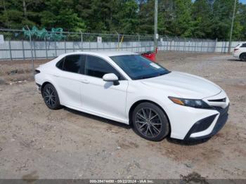  Salvage Toyota Camry