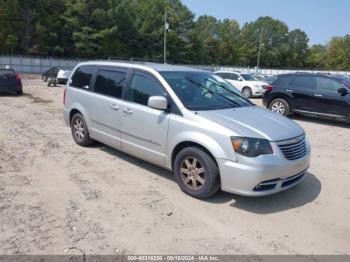  Salvage Chrysler Town & Country