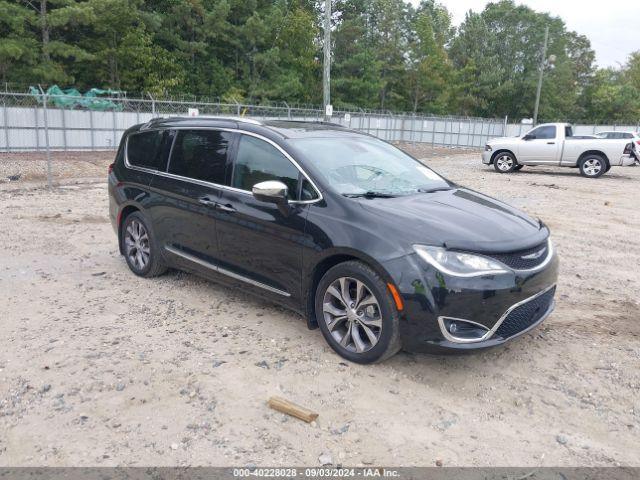  Salvage Chrysler Pacifica