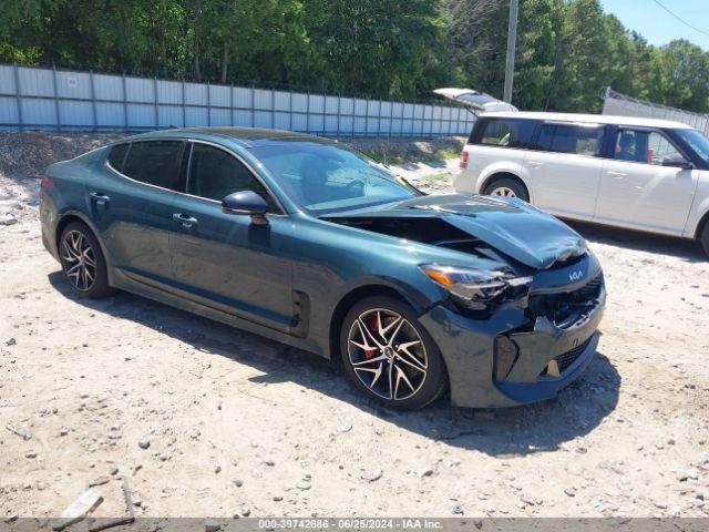  Salvage Kia Stinger