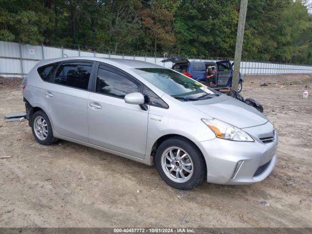  Salvage Toyota Prius v