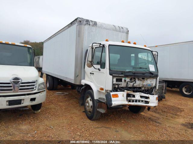  Salvage Nissan Diesel Ud2600