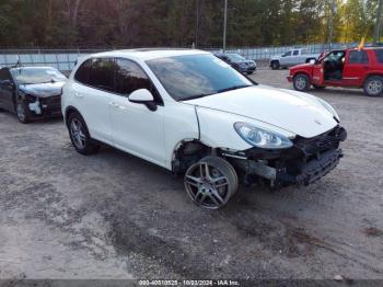  Salvage Porsche Cayenne