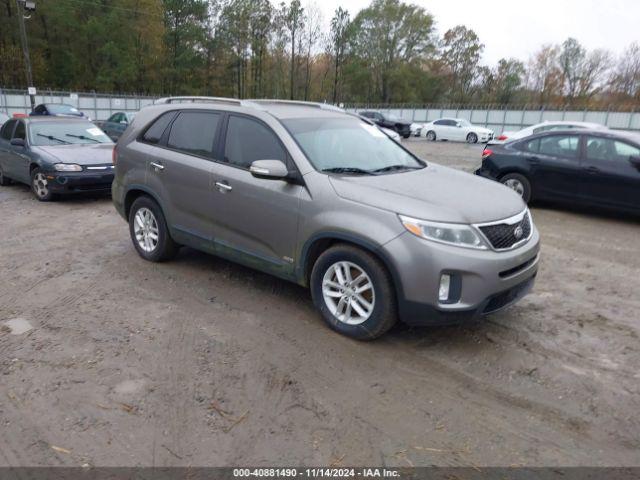  Salvage Kia Sorento