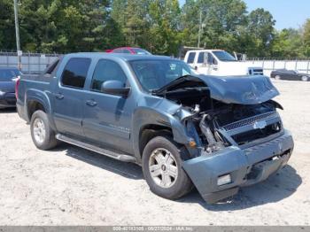  Salvage Chevrolet Avalanche 1500