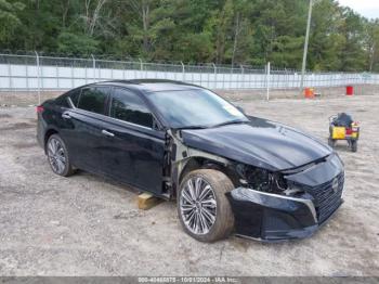  Salvage Nissan Altima