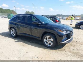  Salvage Hyundai TUCSON