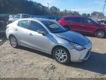  Salvage Toyota Yaris