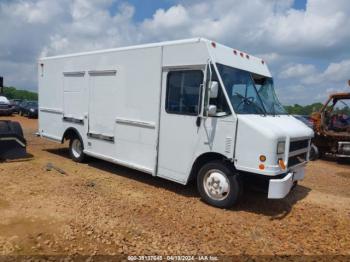  Salvage Freightliner Chassis