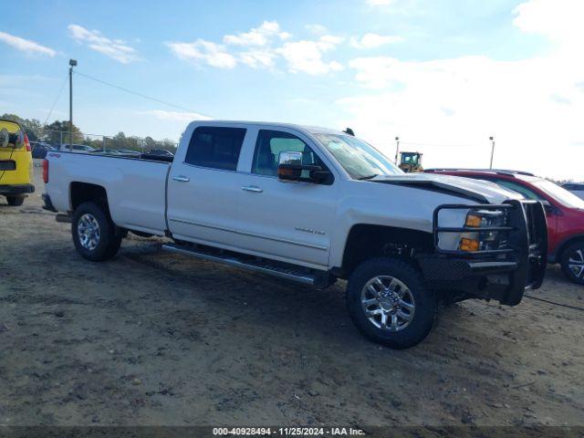  Salvage Chevrolet Silverado 2500