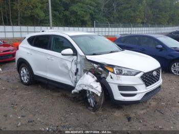  Salvage Hyundai TUCSON