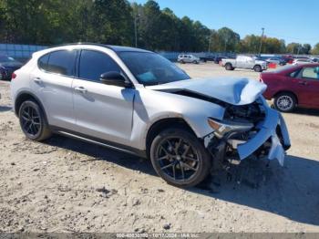  Salvage Alfa Romeo Stelvio