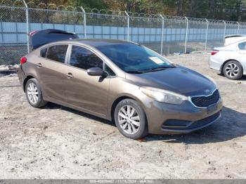  Salvage Kia Forte