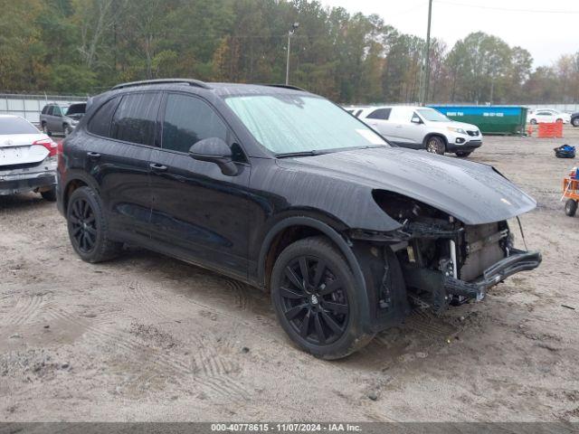  Salvage Porsche Cayenne