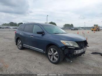  Salvage Nissan Pathfinder