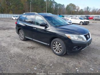  Salvage Nissan Pathfinder