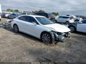  Salvage Lexus Es