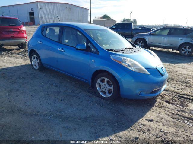  Salvage Nissan LEAF