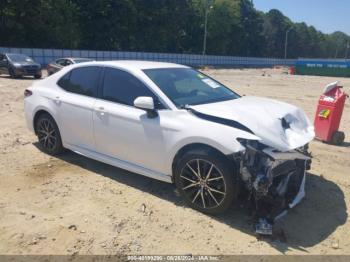  Salvage Toyota Camry