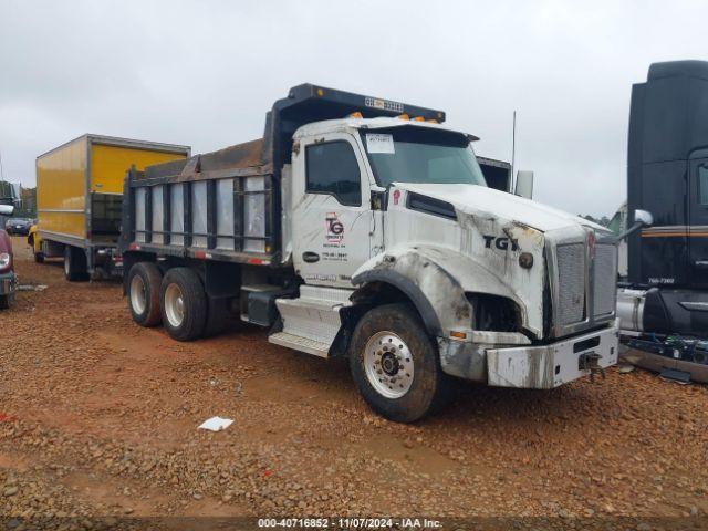  Salvage Kenworth Construction