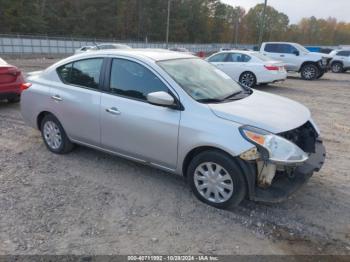  Salvage Nissan Versa