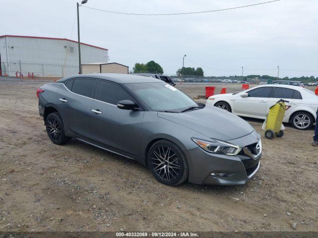  Salvage Nissan Maxima