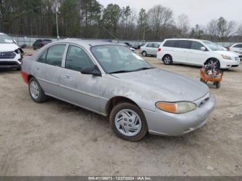  Salvage Ford Escort