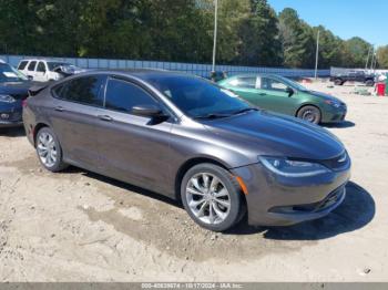  Salvage Chrysler 200