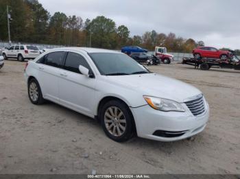  Salvage Chrysler 200