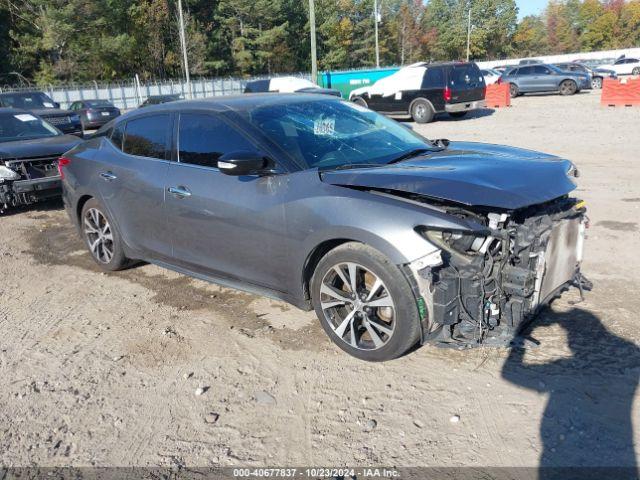  Salvage Nissan Maxima