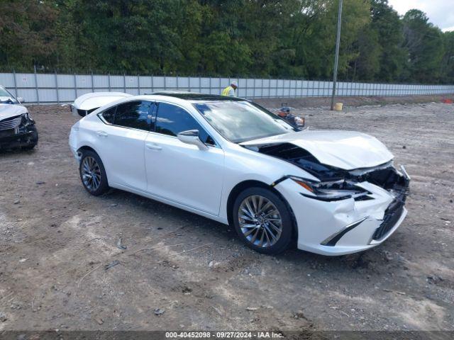  Salvage Lexus Es