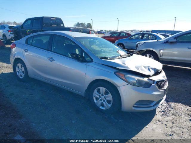  Salvage Kia Forte