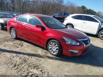  Salvage Nissan Altima