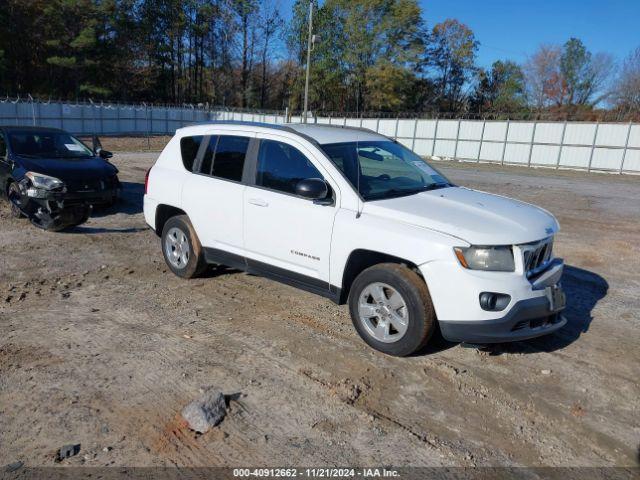  Salvage Jeep Compass