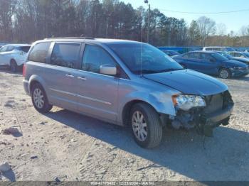  Salvage Chrysler Town & Country