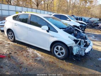  Salvage Toyota Prius