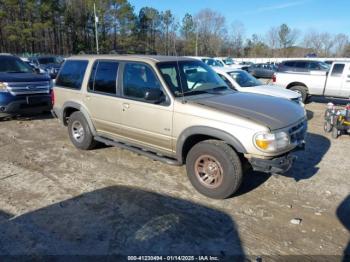  Salvage Ford Explorer