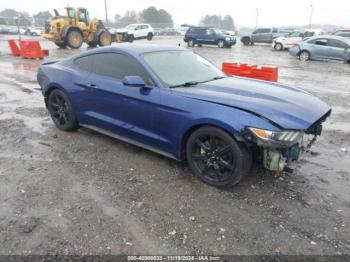  Salvage Ford Mustang