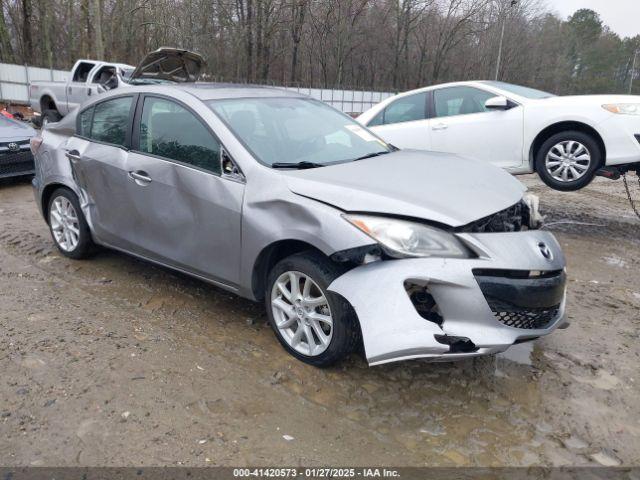  Salvage Mazda Mazda3