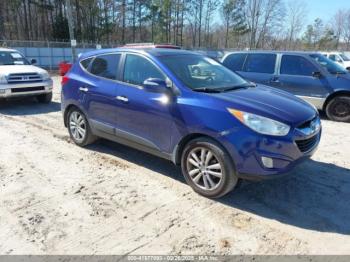  Salvage Hyundai TUCSON