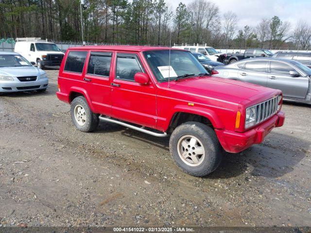  Salvage Jeep Cherokee