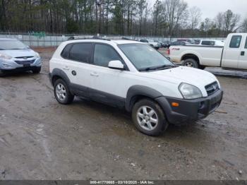  Salvage Hyundai TUCSON