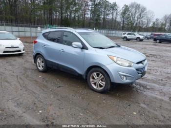  Salvage Hyundai TUCSON