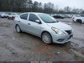  Salvage Nissan Versa