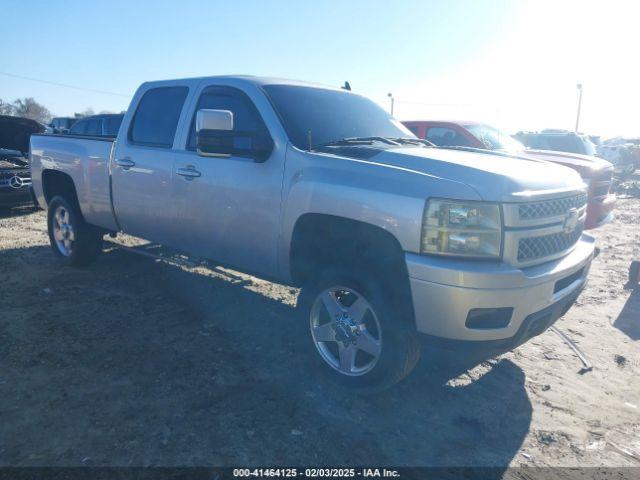  Salvage Chevrolet Silverado 2500