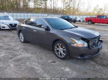  Salvage Nissan Maxima