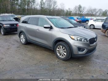  Salvage Kia Sorento