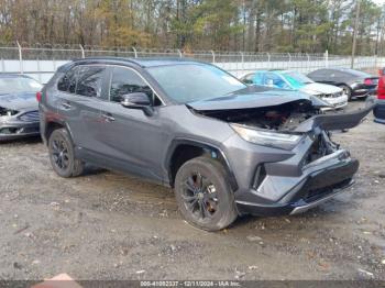  Salvage Toyota RAV4