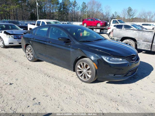  Salvage Chrysler 200